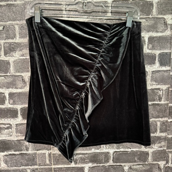 NWT Storia velvet mini skirt ruffle dark gray - Picture 1 of 10
